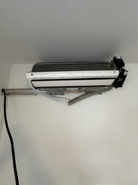 Installation d’un climatiseur monosplit DAIKIN avec au Pradet dans le Var