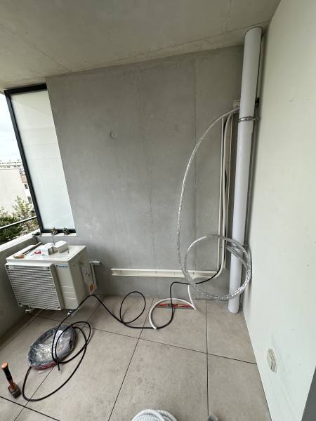 Installation d’un climatiseur monosplit DAIKIN avec au Pradet dans le Var