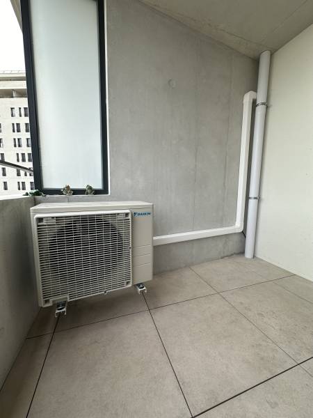 Installation d’un climatiseur monosplit DAIKIN avec au Pradet dans le Var