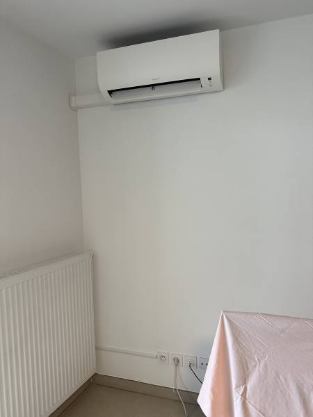 Installation d’un climatiseur monosplit DAIKIN avec au Pradet dans le Var